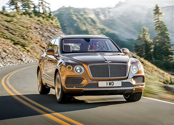 宾利添越和卡宴那个好_宾利suv添越_宾利添越