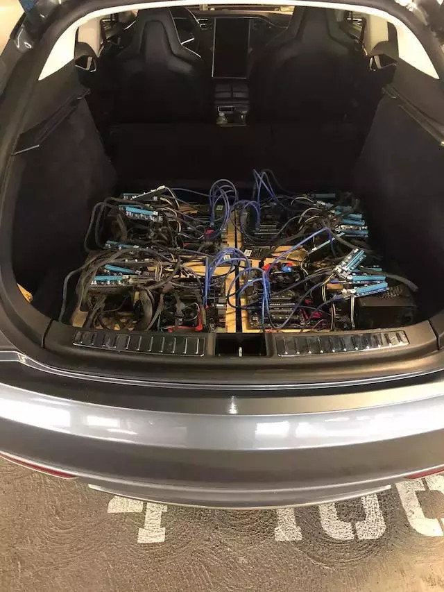 教你如何用特斯拉超級充電樁挖比特幣