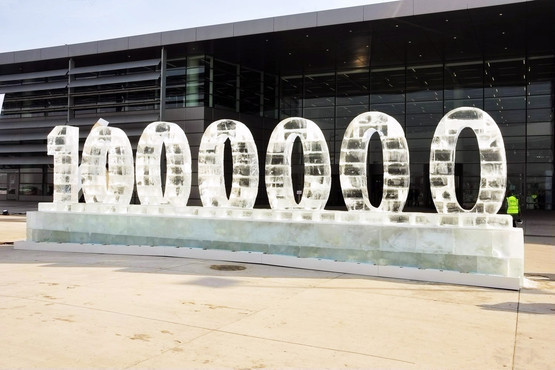 看向100万辆，2018年一定是新能源汽车稳步快速发展之年