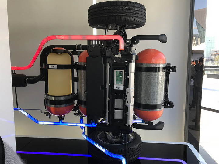 現代首發新氫燃料電池汽車