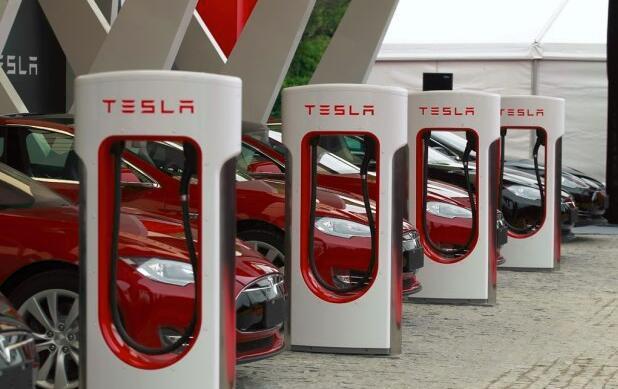 特斯拉2018年計劃新增1000個充電樁