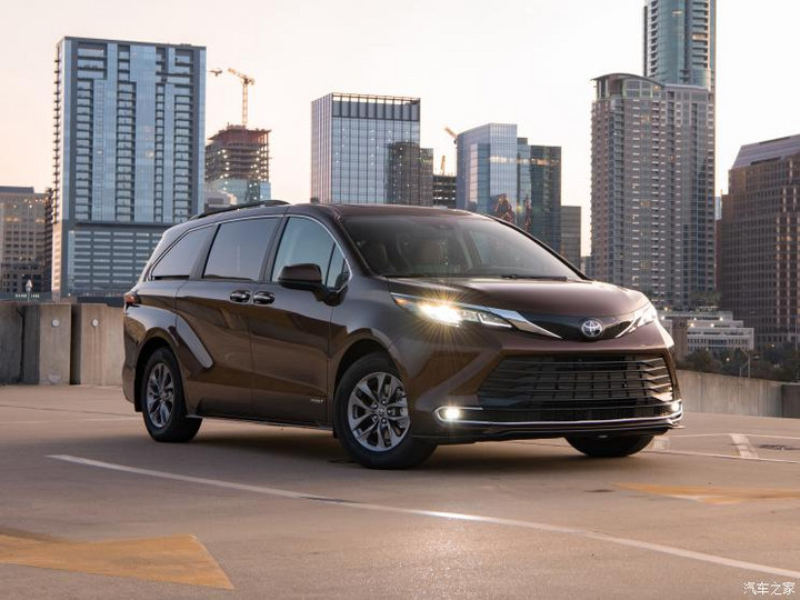 丰田(进口) Sienna 2021款 XLE 美国版 丰田(进口) Sienna 2021款 XLE 美国版