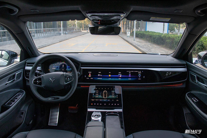 600+ 纯电 SUV 的新选择 试驾极狐 ARCFOX αT（最新发布）