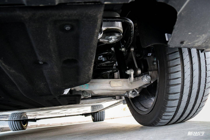 600+ 纯电 SUV 的新选择 试驾极狐 ARCFOX αT（最新发布）