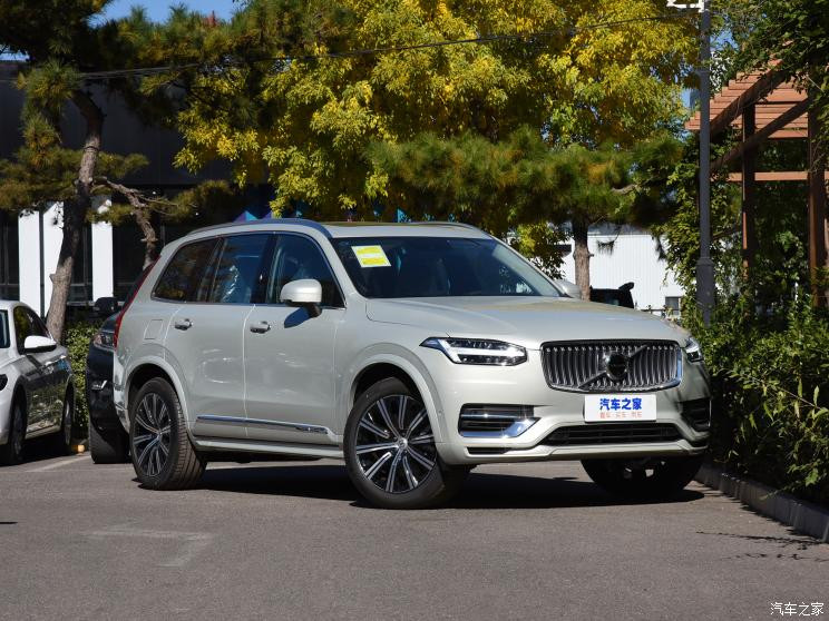 沃尔沃(进口) 沃尔沃xc90新能源 2022款 e驱混动 t8 智尊豪华版 7座