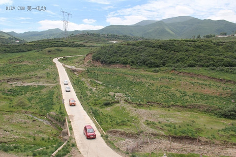 雷丁S50万里丝绸之路第二集：弯道急行 挑战一次满电过三山