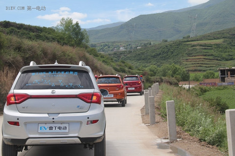 雷丁S50万里丝绸之路第二集：弯道急行 挑战一次满电过三山