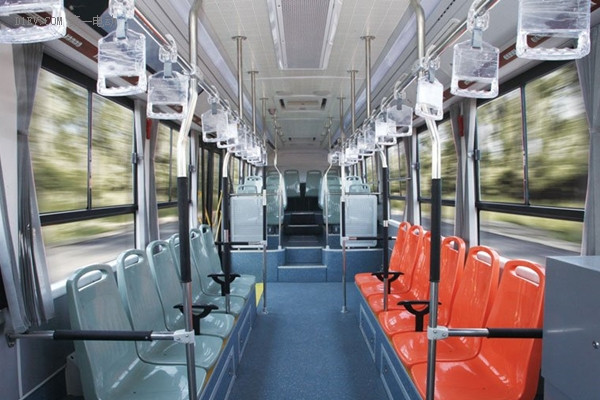 深圳制定新能源汽車發(fā)展目標(biāo) 公交車純電動(dòng)化率將達(dá)到100%