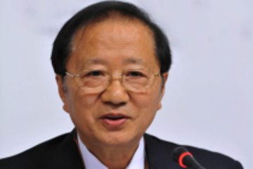 陈清泰：适度放宽准入 探索电动汽车的“苹果小米新生产模式”