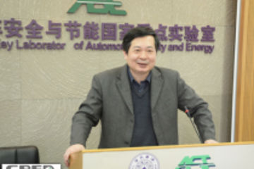 黄学杰：三元大巴暂停，电动客车电池应优先考量安全、寿命和可靠性