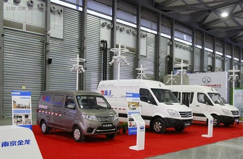 南京金龙开沃重磅车型亮相第二届全球新能源汽汽车大会(上海)交易展