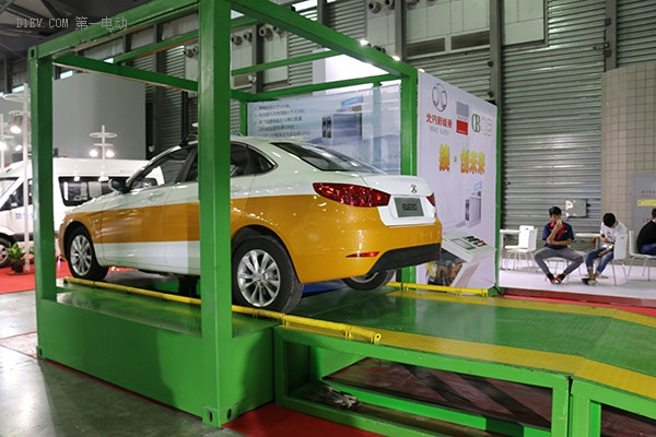 新能源汽車上海交易展北汽新能源電巴展臺