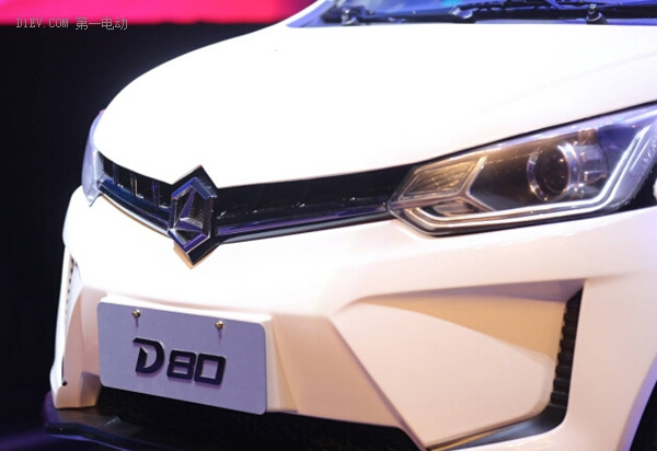 電動(dòng)汽車新引擎——雷丁“雙子星”新品閃耀問世