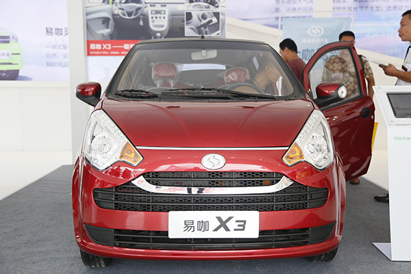 易咖攜全系車型高調(diào)亮相濟(jì)南展 四款智能純電動(dòng)微車全盤點(diǎn)