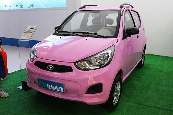 躍迪攜多款主力車型亮相濟(jì)南車展 新產(chǎn)品配置科技感十足