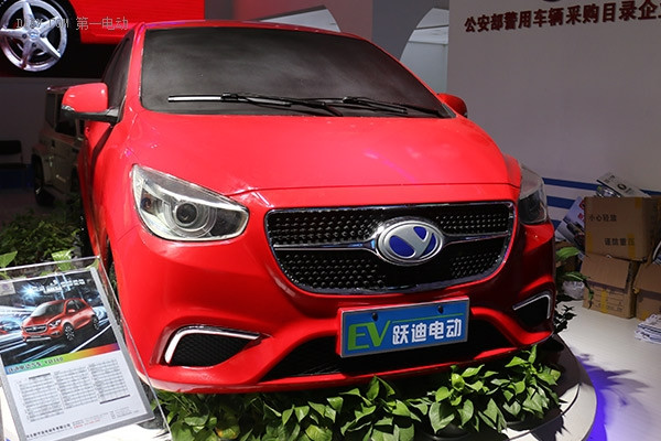 躍迪攜多款主力車型亮相濟(jì)南車展 新產(chǎn)品配置科技感十足