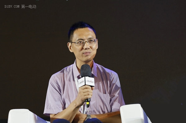 江淮汽車營(yíng)銷公司副總經(jīng)理汪光玉