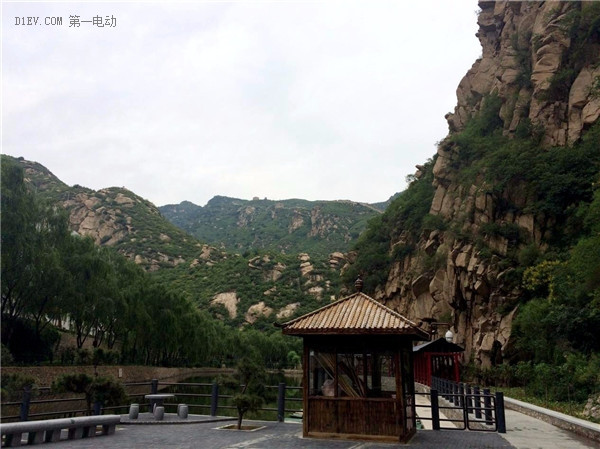 帶著心上的她駕著深愛的EU260，踏上最美的畢業(yè)旅程