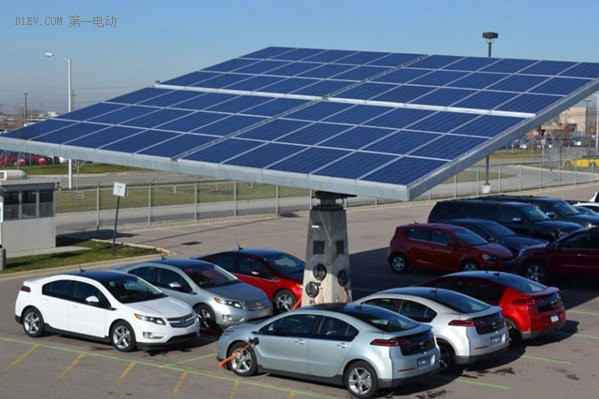 燃油排放法规压境 2020年全球电动汽车占比需达16%。