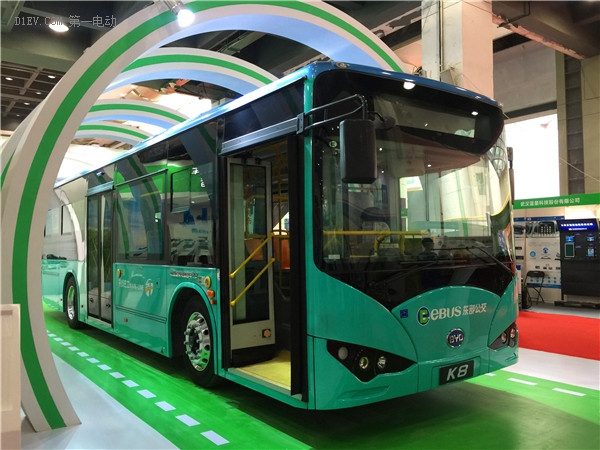 第六屆杭州新能源汽車產(chǎn)業(yè)展開幕 十大品牌新能源車型精彩亮相