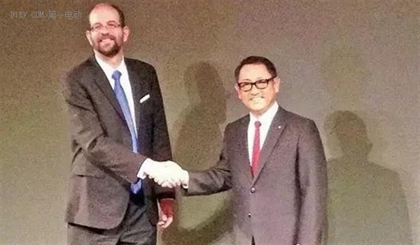 人工智能领域第一人吉尔·普拉特与丰田汽车公司CEO丰田章男