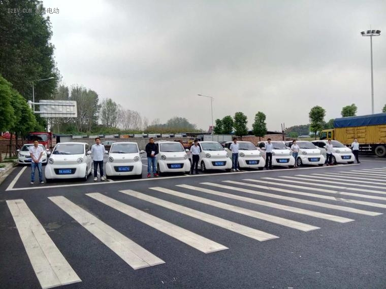 幸好看到了這條消息，逛完武漢國際車展免費回家全靠它了！