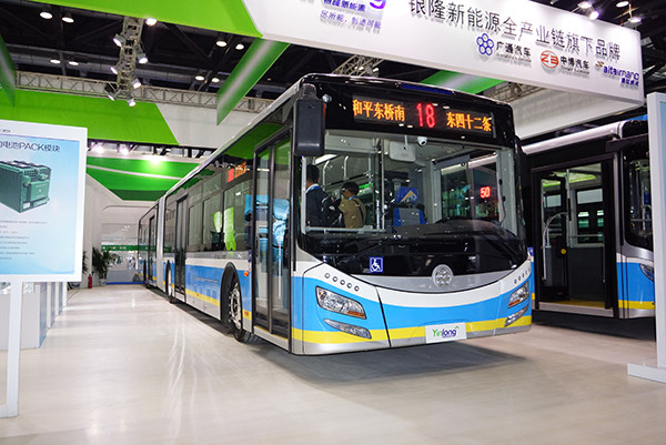 鈦技術(shù)搶眼 銀隆新能源攜全系車型亮相成果展