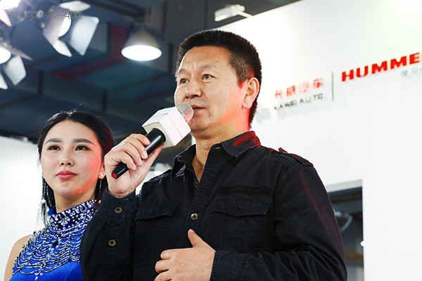 卡威汽車攜警用純電動(dòng)SUV等5款車型驚艷亮相長(zhǎng)沙車展