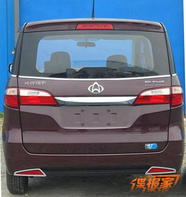 長(zhǎng)安歐力威電動(dòng)車型申報(bào)圖曝光 配91馬力電動(dòng)機(jī)