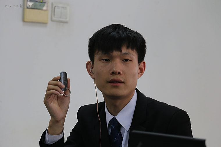  “讓愛上頭條”《北京愛秦故事第二季》11.11勝利脫光