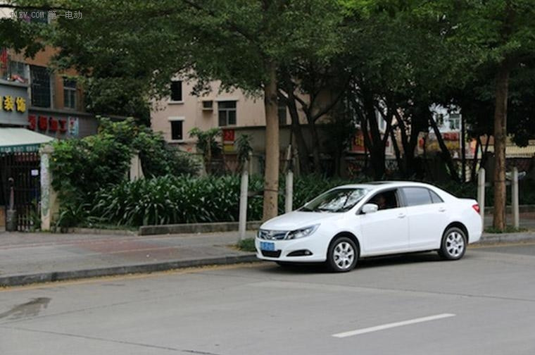 新能源網(wǎng)約車主有話說：大浪淘沙，意外成金