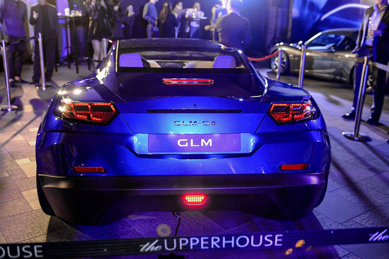 3.7秒破百 GLM-G4纯电动超级跑车香港亮相