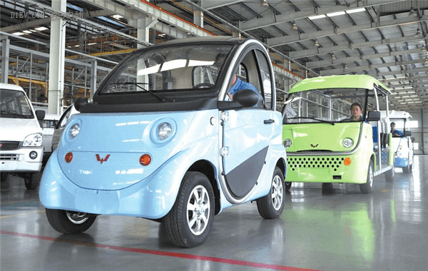 五菱電動(dòng)車