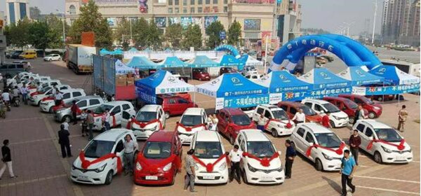 突破15萬銷量 雷丁汽車成行業(yè)新冠軍