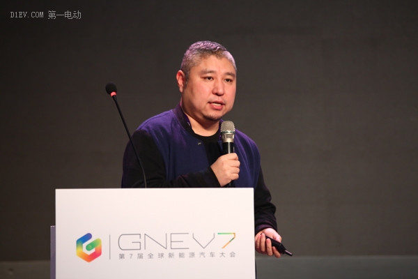 易到聯(lián)合創(chuàng)始人、CTO湯鵬