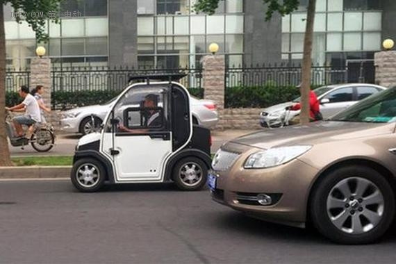 工商總局：老年代步車屬機(jī)動(dòng)車