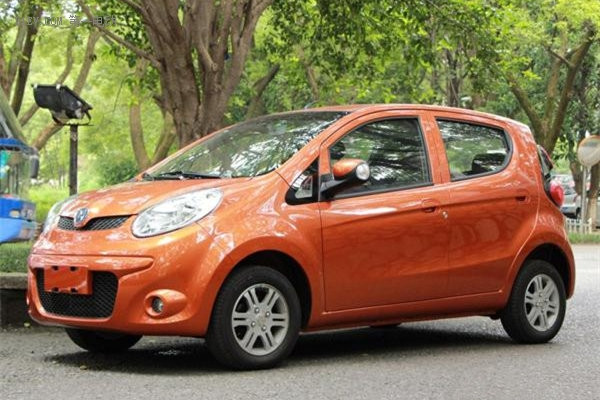 江鈴5萬純電動乘用車項(xiàng)目獲發(fā)改委批復(fù)，第七張牌照落實(shí)！