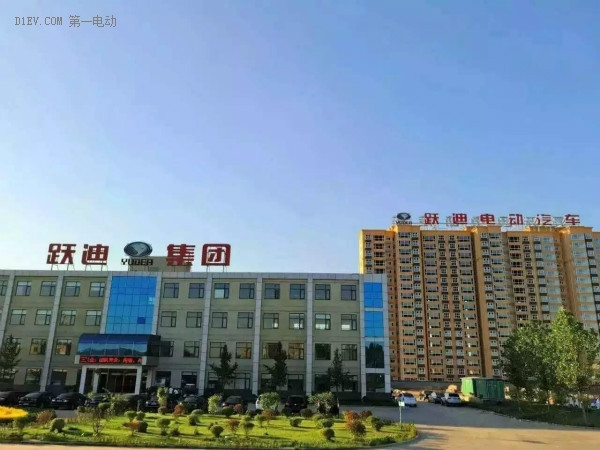 躍迪集團(tuán)董事長(zhǎng)呂洪濤入選“2016年度河北十大經(jīng)濟(jì)風(fēng)云人物