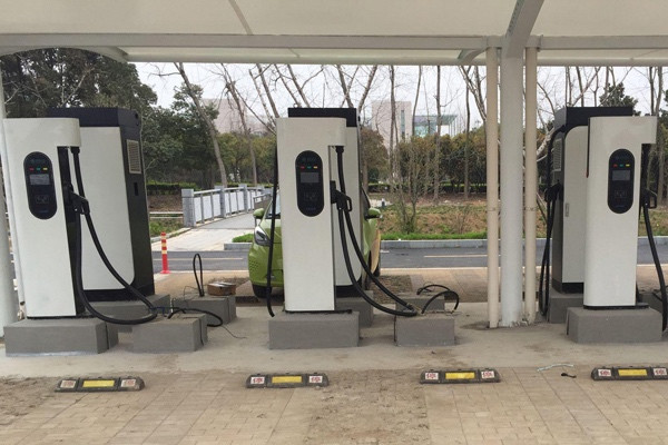 廣東肇慶擬建不少于30個新能源汽車充電樁