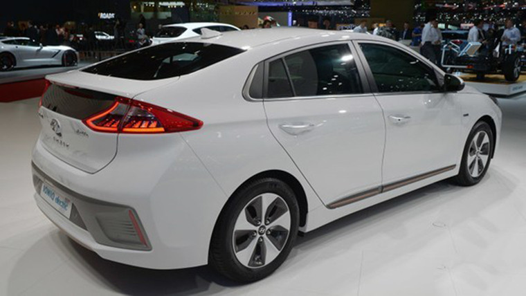 现代IONIQ混动/纯电动版 两款新能源车型将于3月进口上市