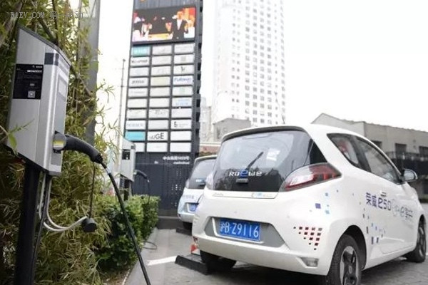 2020年上海全市新能源車充電設(shè)施總量將達21萬個