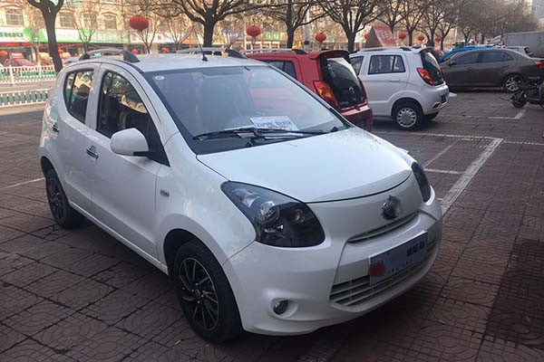 微電調(diào)研 | 把高速車(chē)摘了牌子當(dāng)?shù)退佘?chē)賣(mài)還很普遍