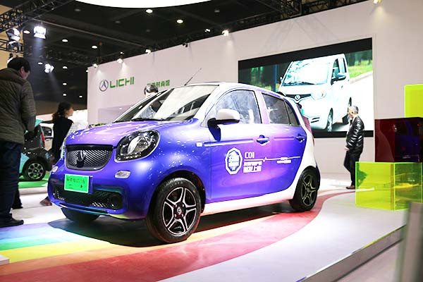 微電調(diào)研 | 鄭州街頭最多的四輪低速車(chē)竟是交警開(kāi)的