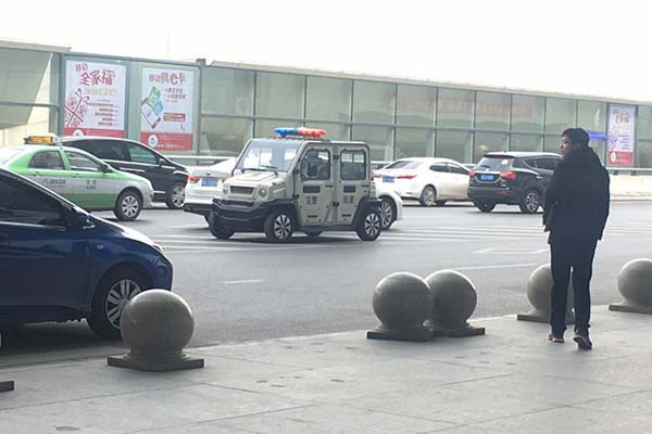 微电调研 | 郑州街头最多的四轮低速车竟是交警开的