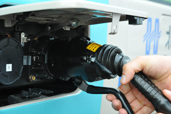 三個(gè)階段五個(gè)目標(biāo)，工信部解讀汽車(chē)動(dòng)力電池發(fā)展方向