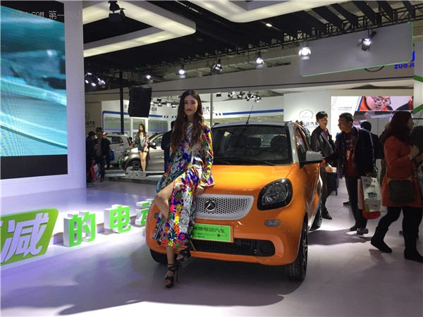 漫步時尚前沿，麗馳C01/S350鋰電版低速電動車量產(chǎn)上市
