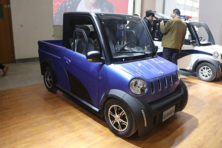 “百變小精靈” 南京嘉遠(yuǎn)多種版本靈族亮相濟(jì)南車展