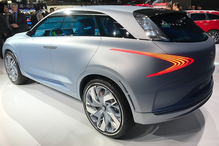 2017日內(nèi)瓦車展：現(xiàn)代FE Fuel Cell氫燃料電池概念車