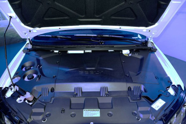 帝豪EV300上市售價(jià)12.88萬(wàn)起 充電速度提高續(xù)航達(dá)到300km