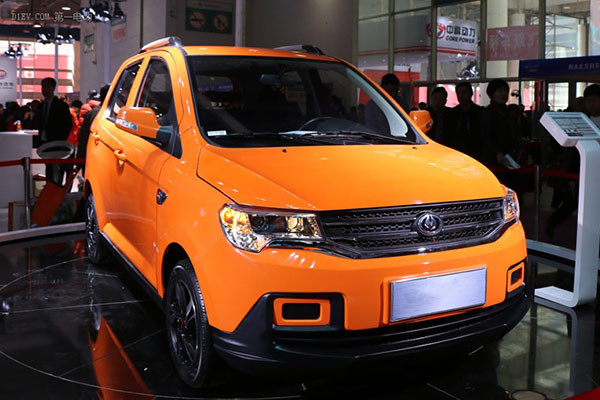 济南等地再次整治低速电动车 国标空白期地方